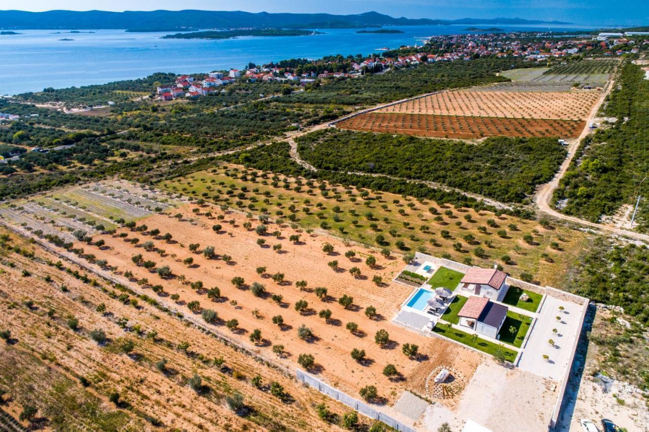 Estate Villa Duo Biograd Na Moru Exterior foto